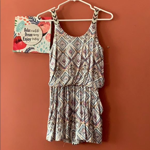 Romper - Picture 1 of 1